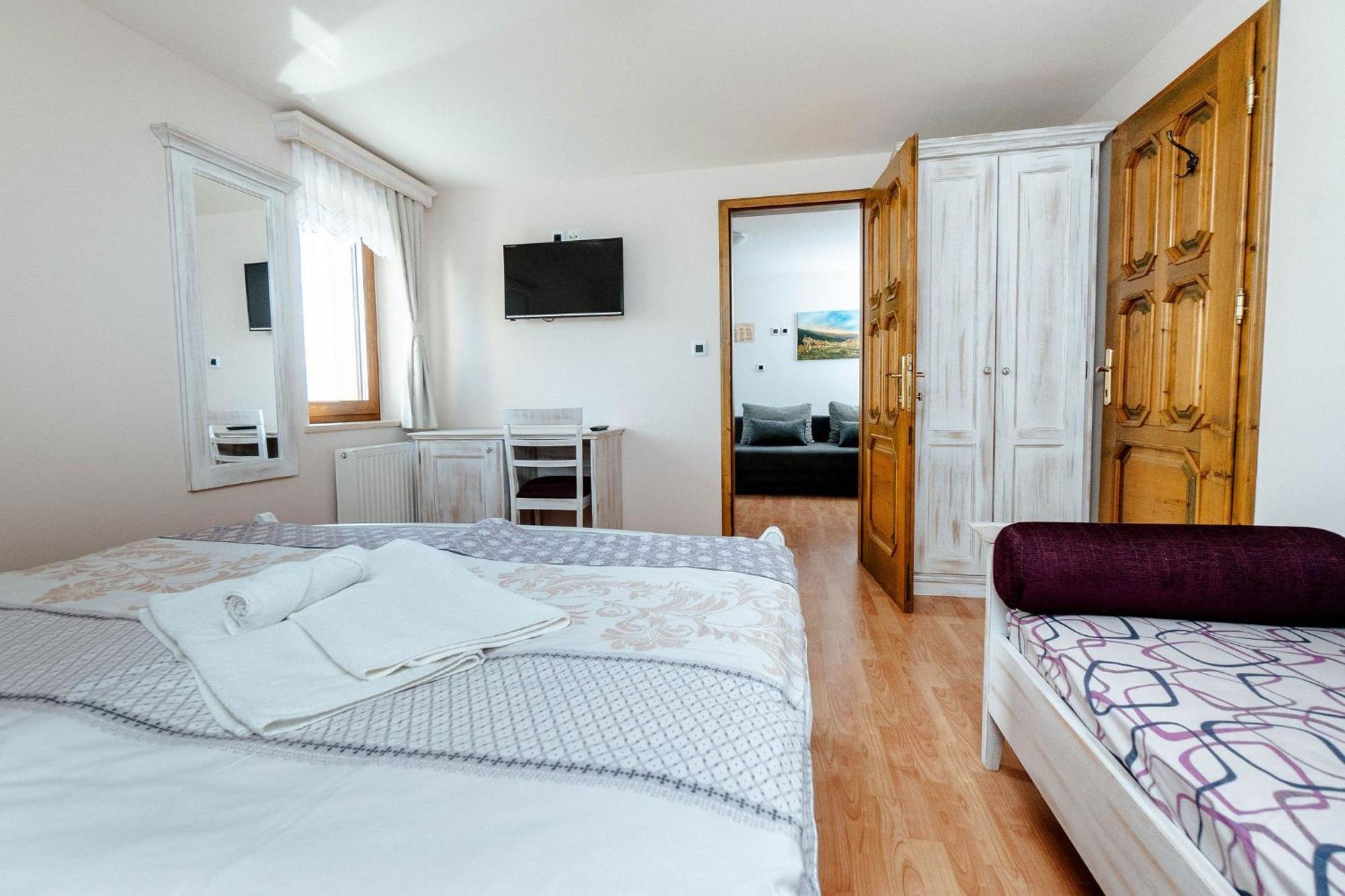 Zelena Oaza - B&B Miklavz pri Ormozu Esterno foto