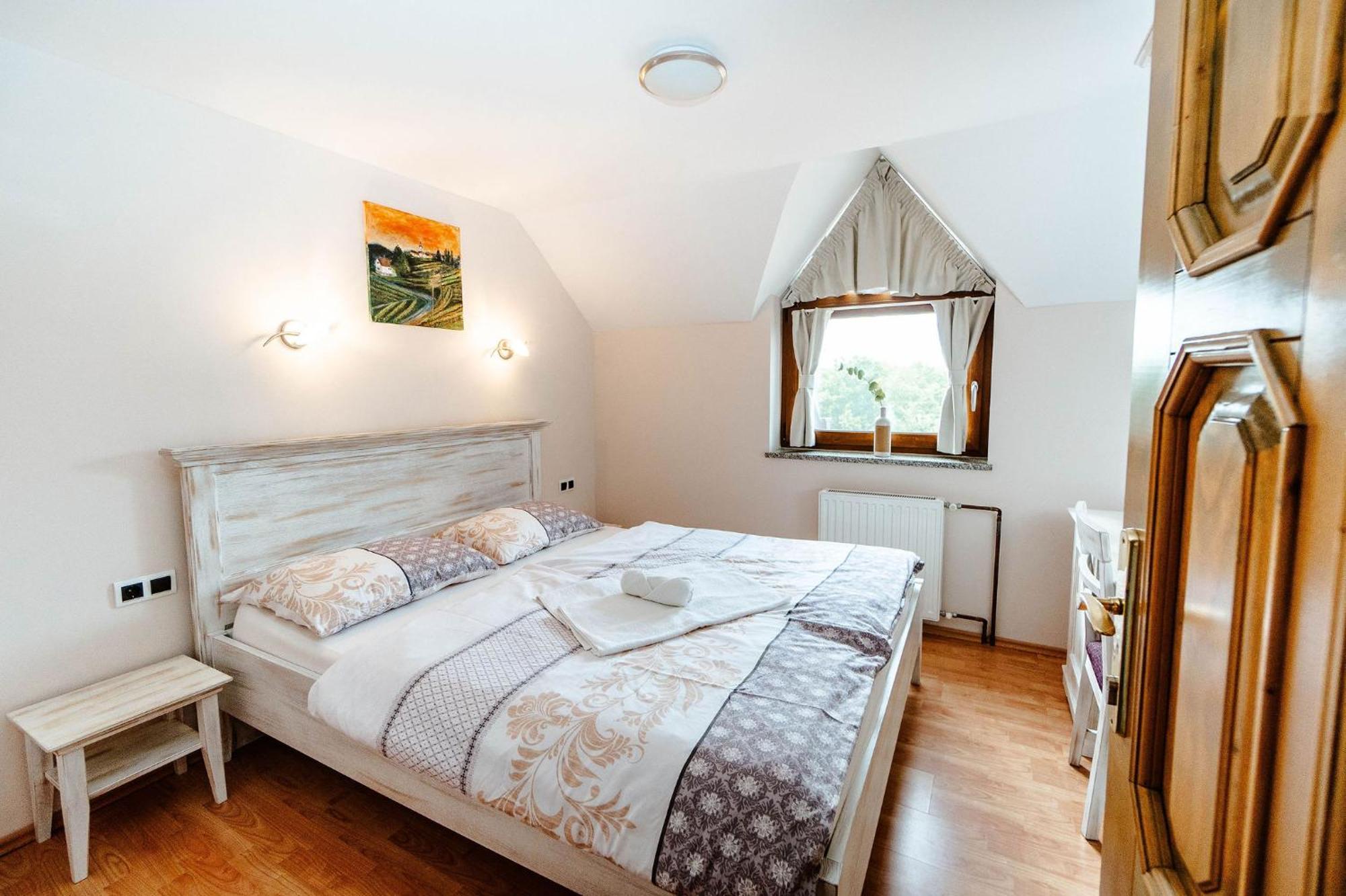 Zelena Oaza - B&B Miklavz pri Ormozu Esterno foto